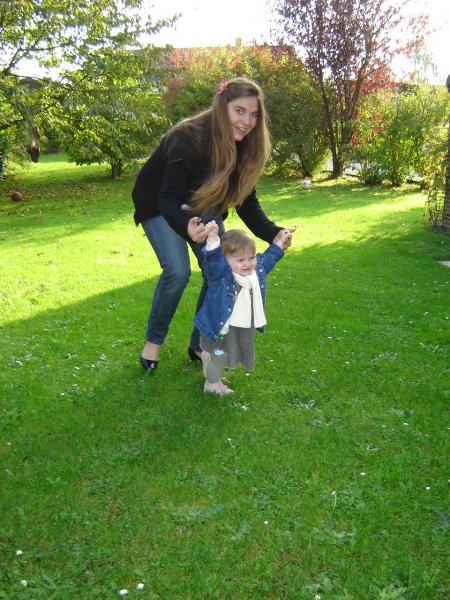 Petite promenade avec tata Marie...